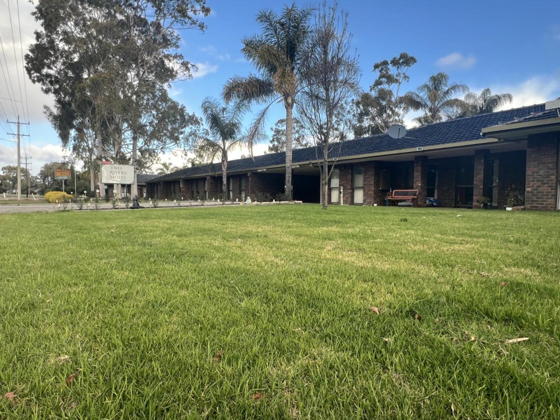 Two Rivers Motel Wentworth Buitenkant foto
