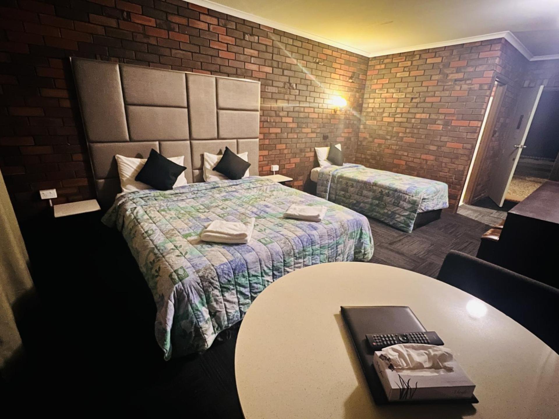 Two Rivers Motel Wentworth Buitenkant foto